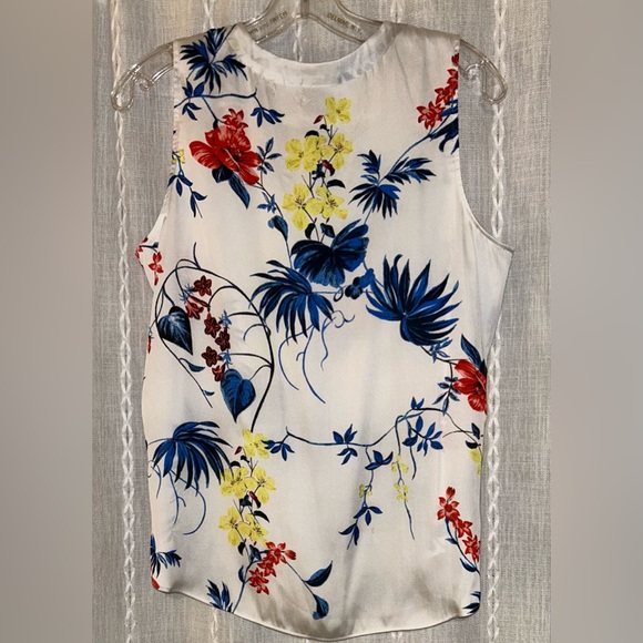 Banana Republic “Paradiso Tropical” print, sleeveless blouse. 2019. Sz. Small - Picture 4 of 8